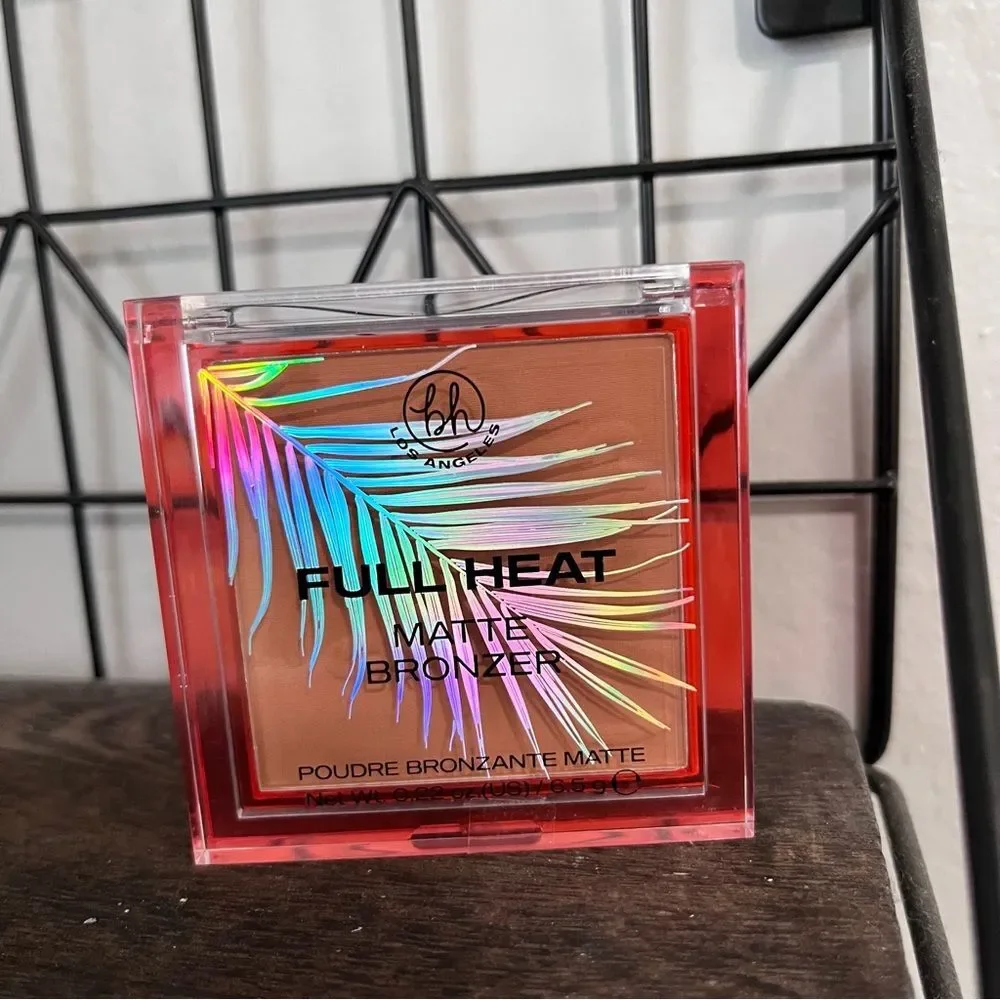 BH Los Angeles Full Heat Matte Bronzer Tan Tuscany